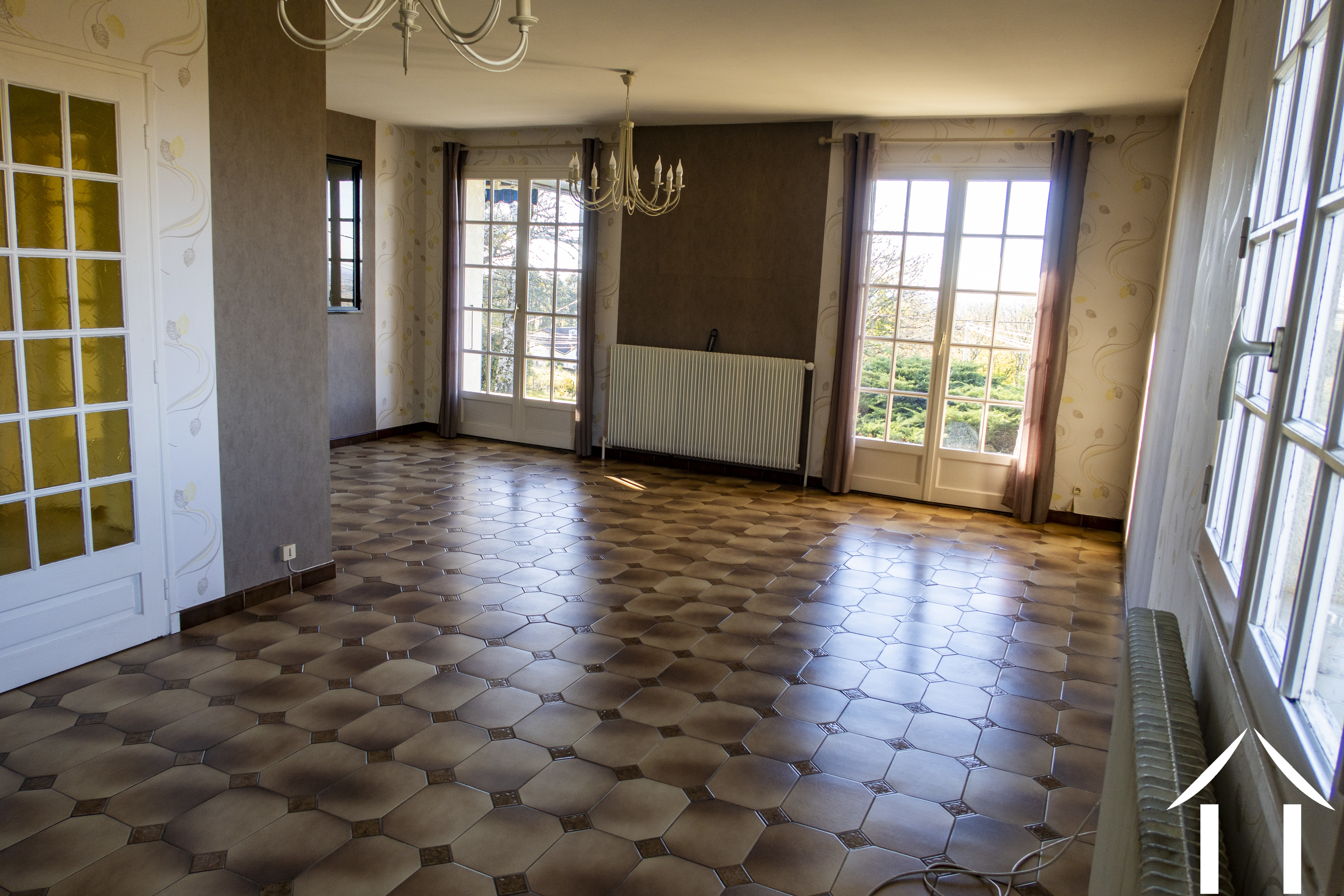 House for sale cuiseaux, burgundy, bh5638h Image - 2