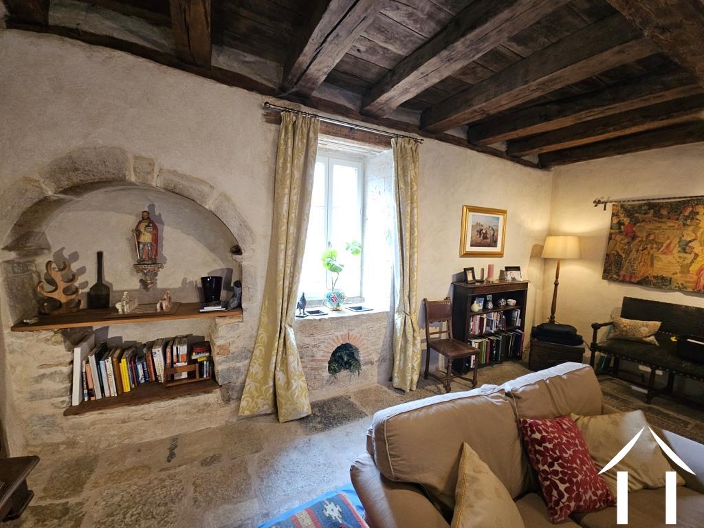 Living room Niche and Beams
