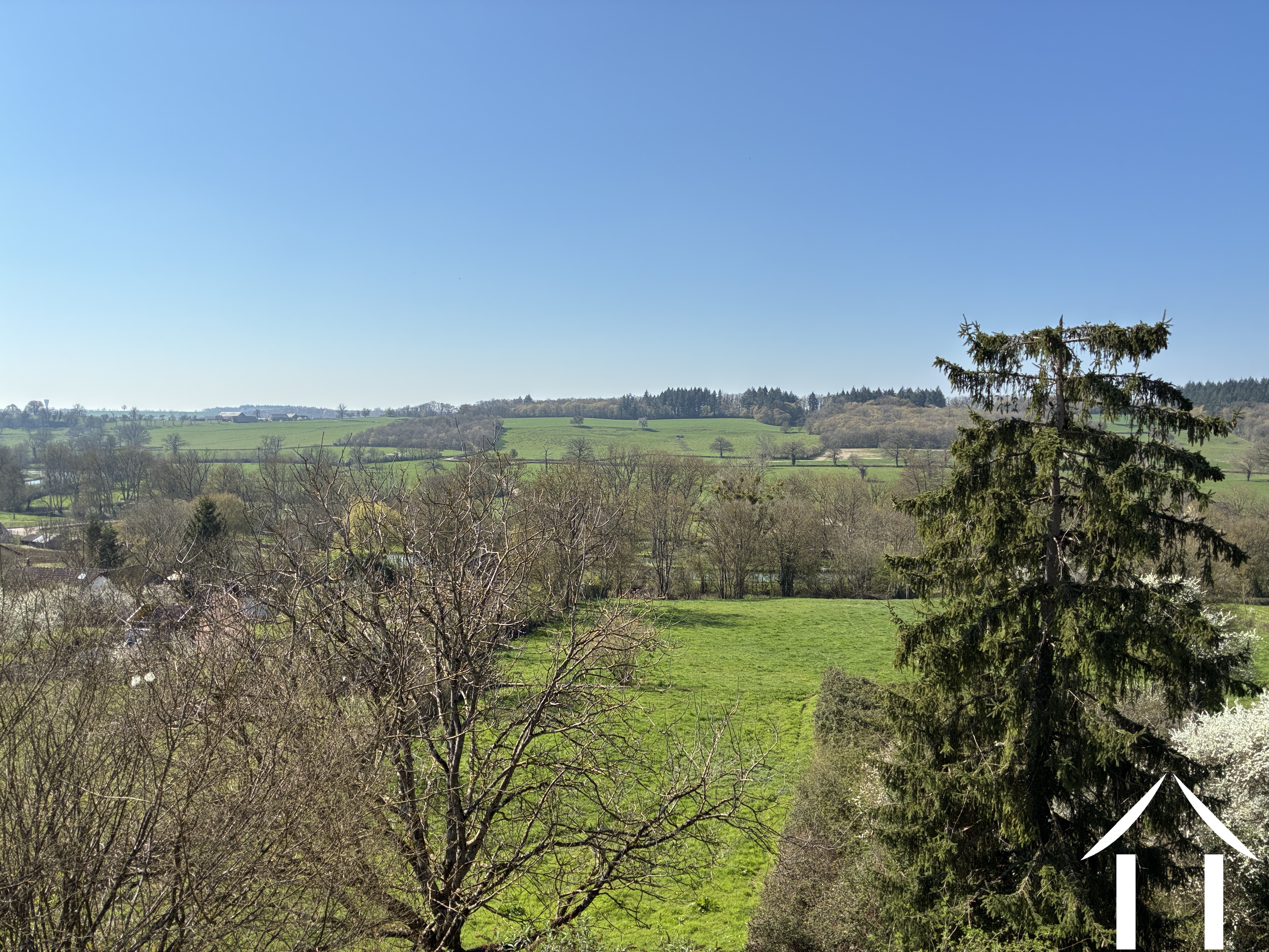 House for sale mont et marre, burgundy, cvh 5658 Image - 3