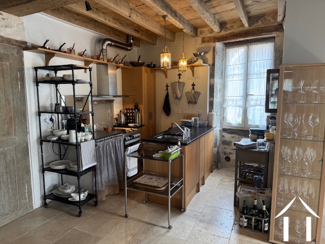 Equipped kitchen