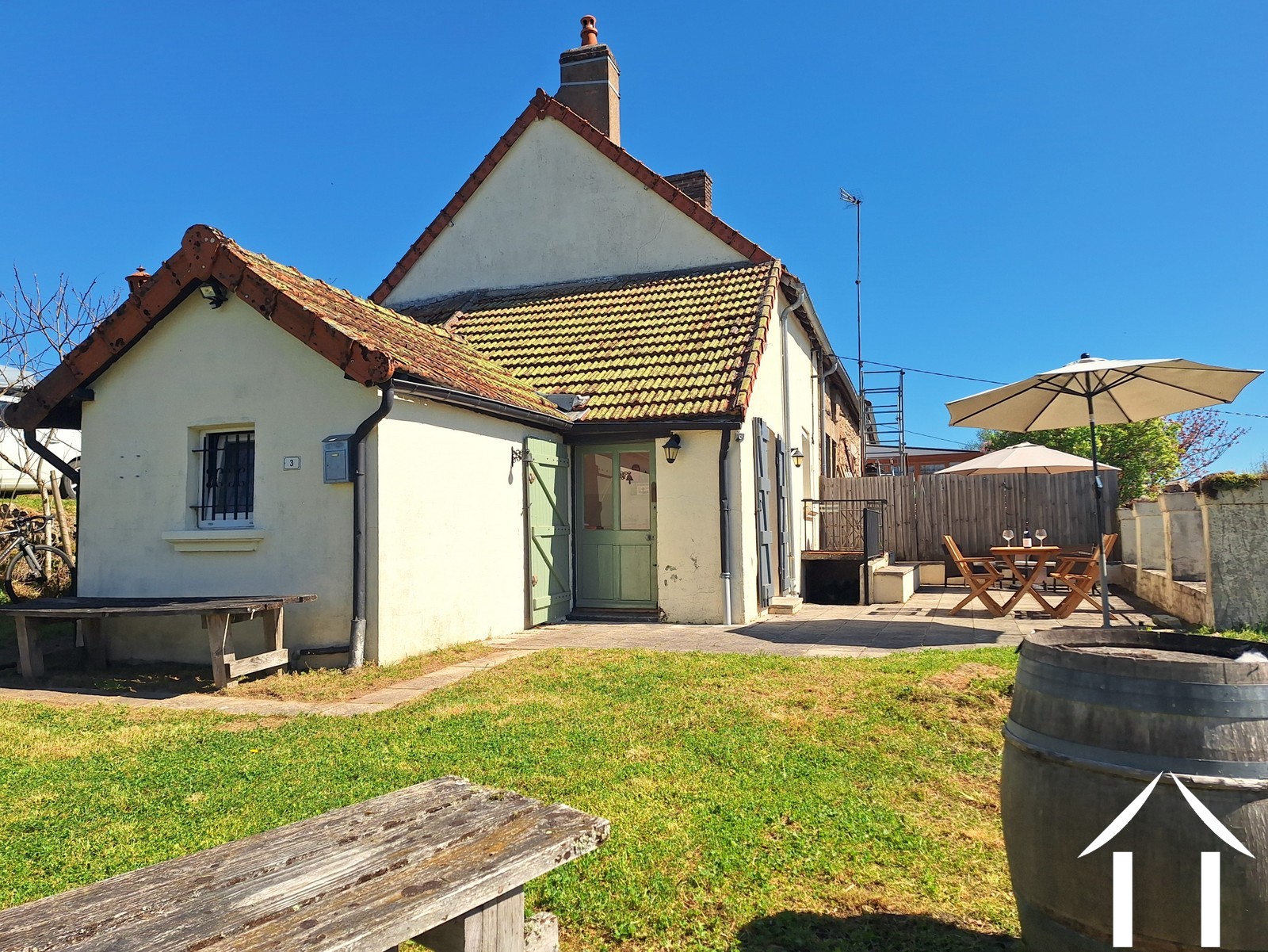 House for sale saisy, burgundy, JDP5665S Image - 1