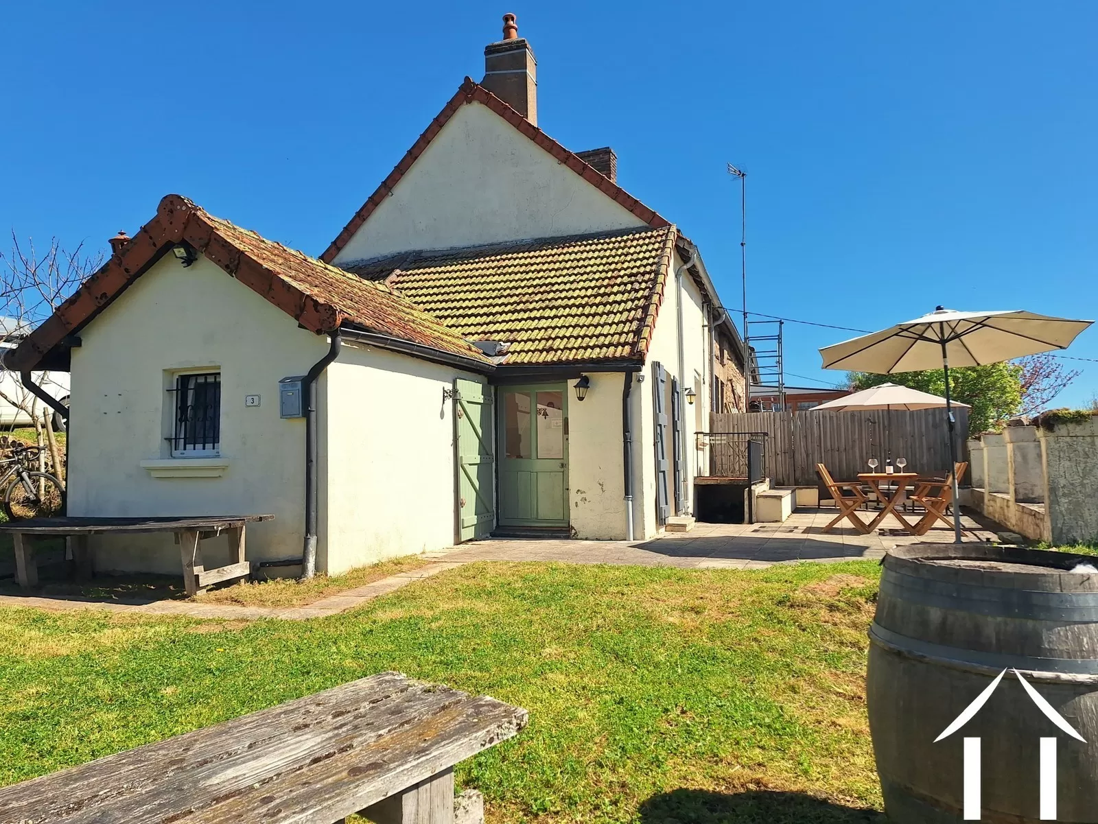 House for sale saisy, burgundy, JDP5665S Image - 1