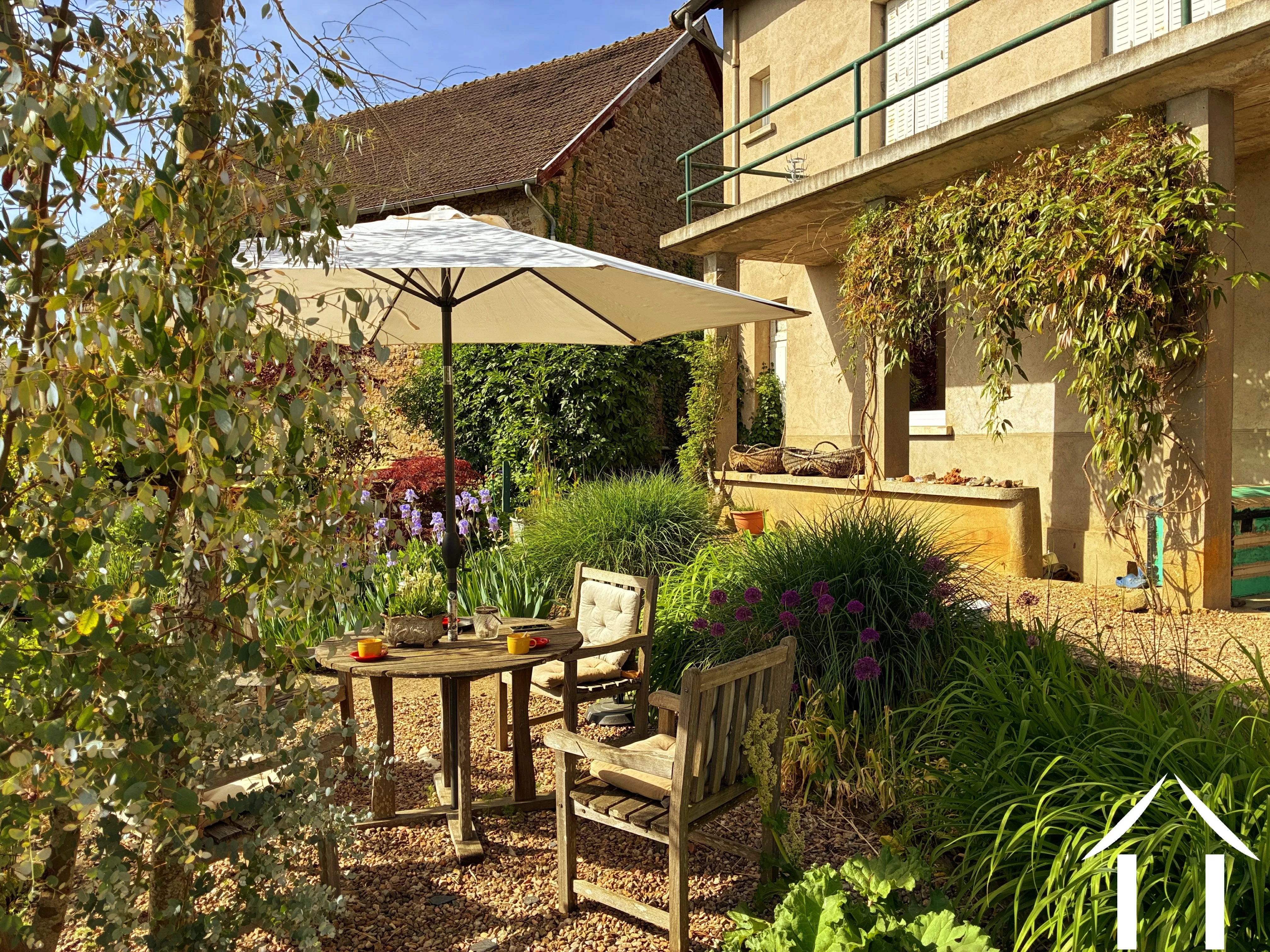 House for sale manlay, burgundy, cvh5646 Image - 28