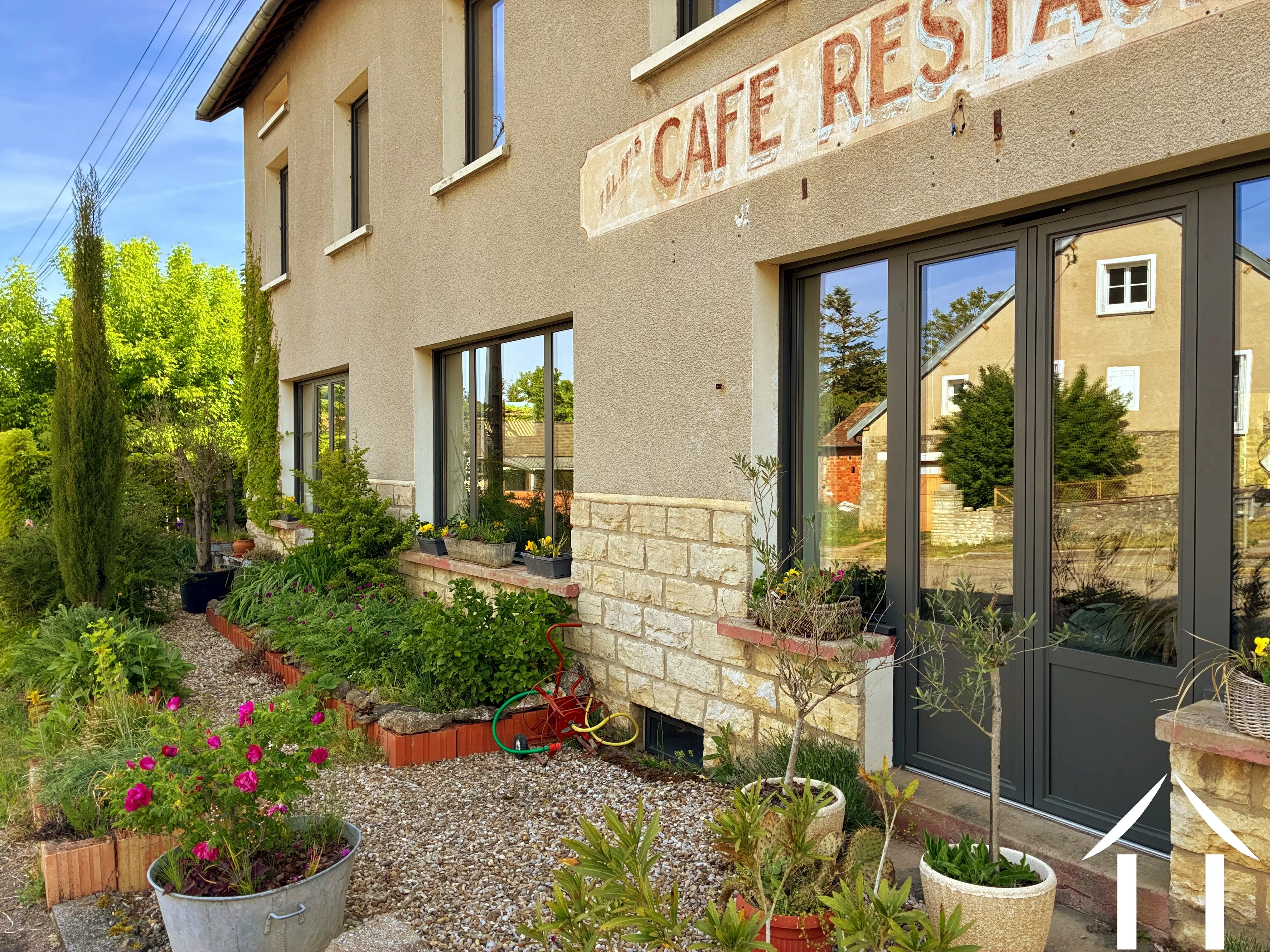 House for sale manlay, burgundy, cvh5646 Image - 29