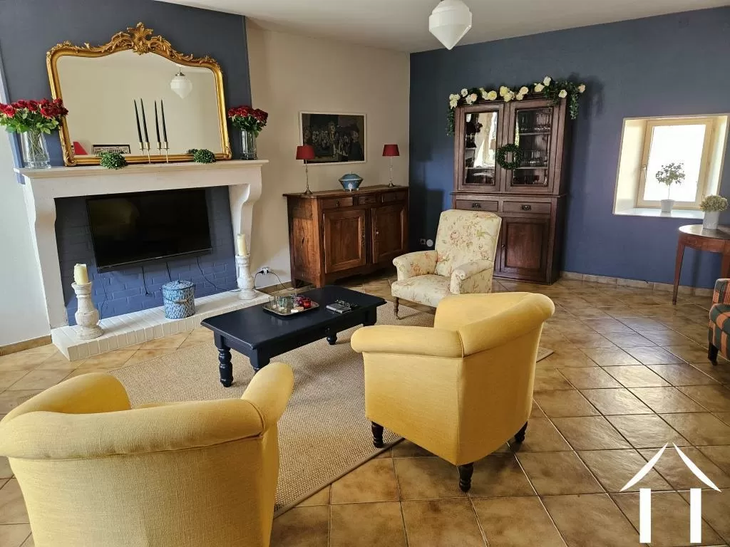 Living room 2