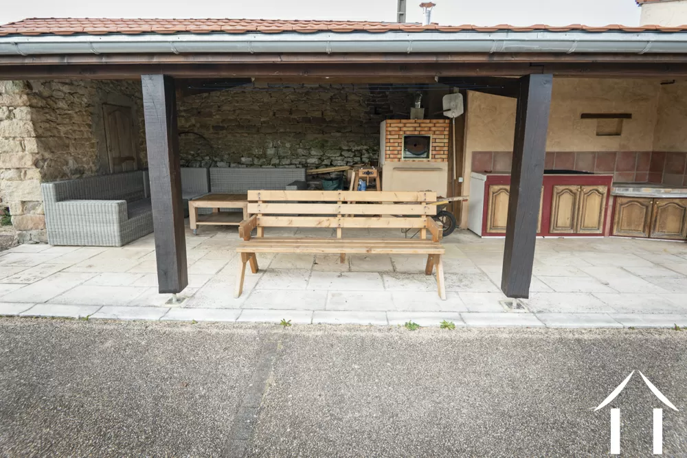 Veranda outside