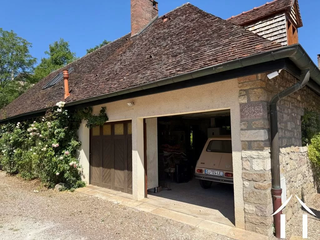 Double garage