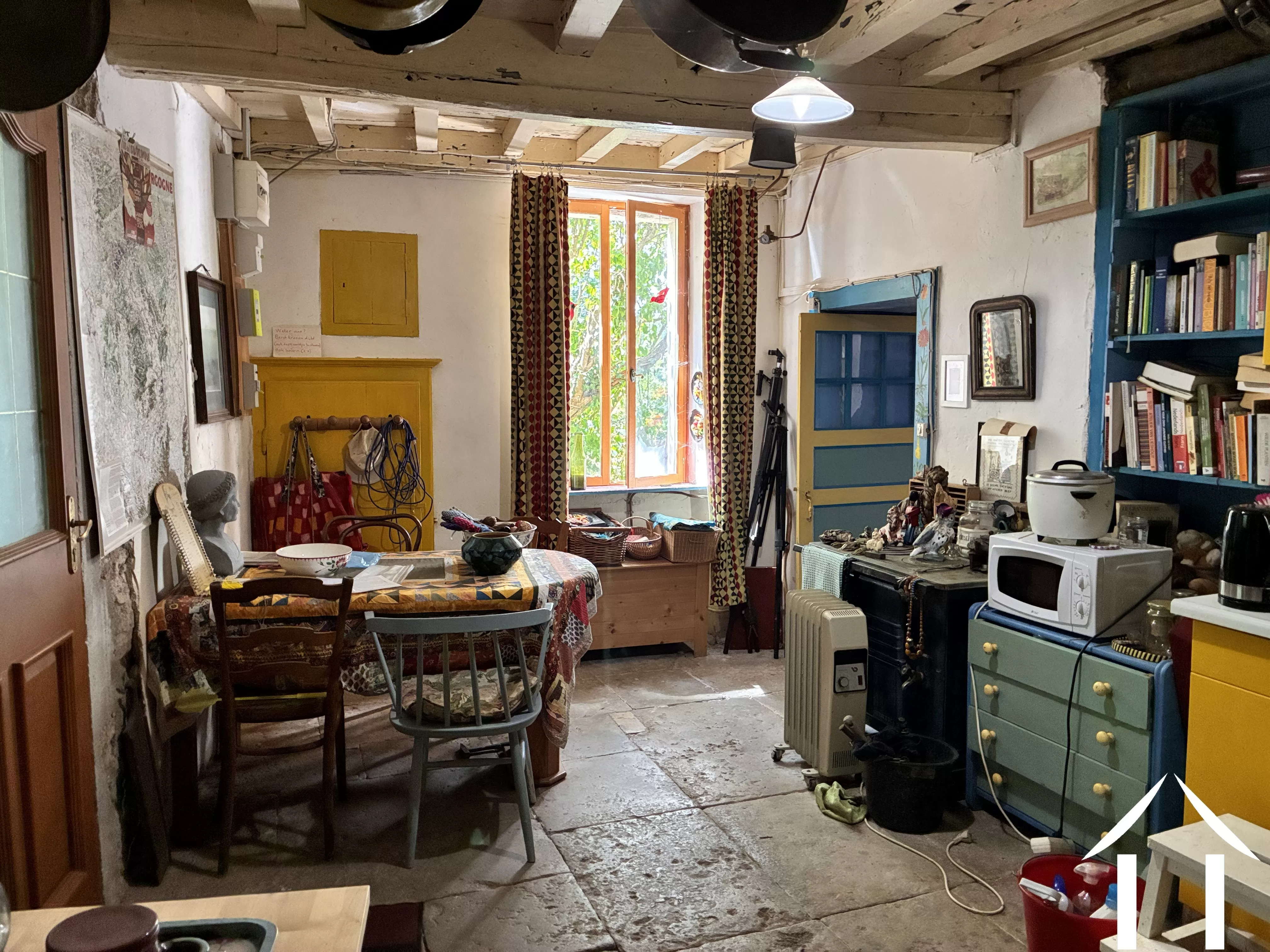 House for sale la motte ternant, burgundy, cvh5688 Image - 3