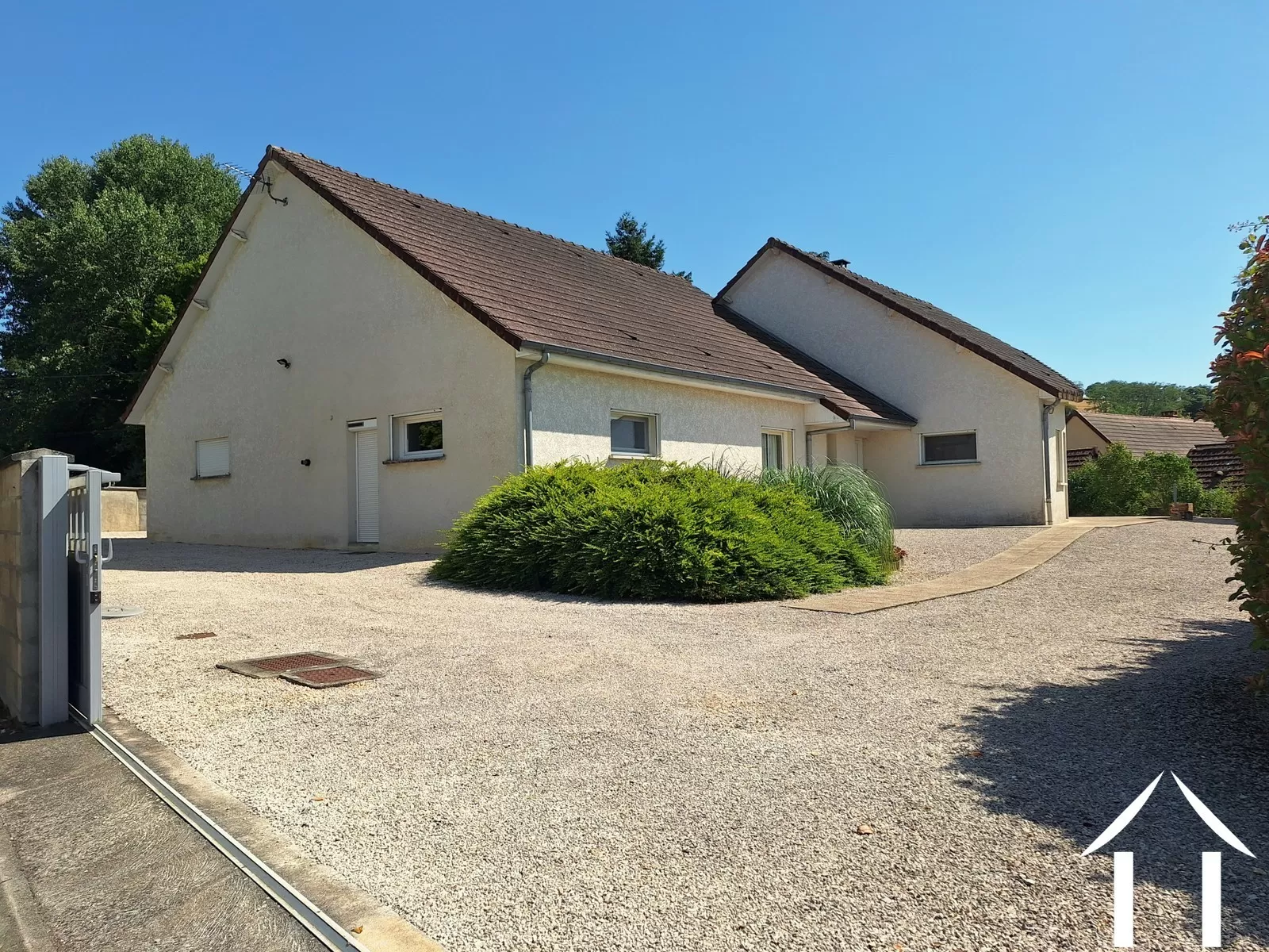 House for sale st berain sur dheune, burgundy, JDP5684S Image - 2