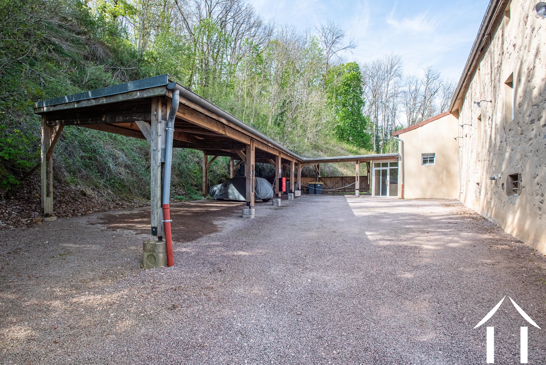 CAR PARKING