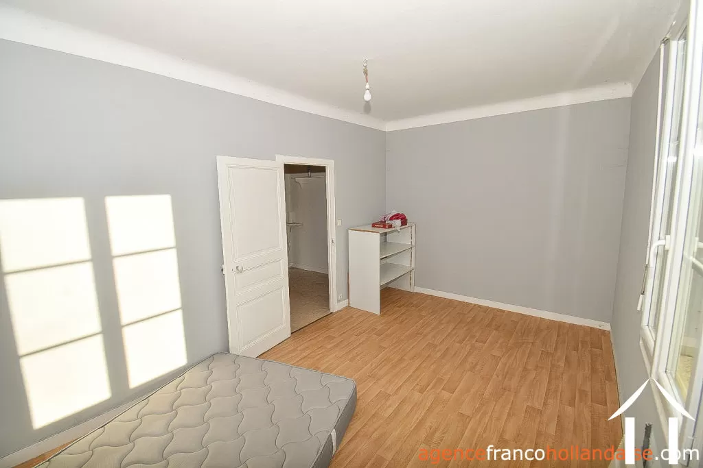 Village house for sale linards, limousin, Li856 Image - 38