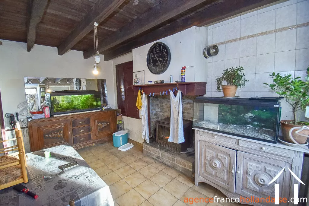 Village house for sale linards, limousin, Li856 Image - 4