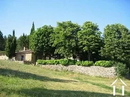 Beautifully located estate in Languedoc-Roussillon