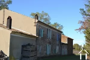 Property 1 hectare ++ for sale nimes, languedoc-roussillon, 11-2179 Image - 7