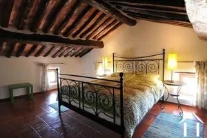 Character house for sale apt, provence-cote-d'azur, 11-2164 Image - 7
