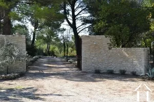 House with guest house for sale pernes les fontaines, provence-cote-d'azur, 11-2254 Image - 2