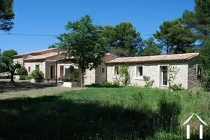 House with guest house for sale pernes les fontaines, provence-cote-d'azur, 11-2254 Image - 11