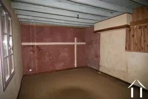 Farmhouse for sale bourbon lancy, burgundy, BP8502BL Image - 9