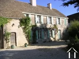 Grand period home nr Meursault