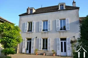 Maison de Maître for sale meursault, burgundy, BH3227M Image - 1