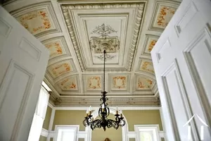 Dining room ceiling