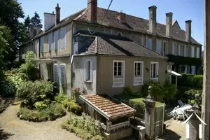 Grand town house for sale chatillon sur seine, burgundy, PW3431B Image - 1