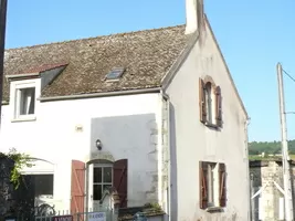 Village house for sale meursault, burgundy, MI88VM Image - 2