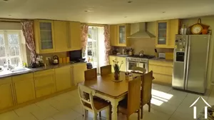 Character house for sale ozolles, burgundy, MC3243M Image - 3