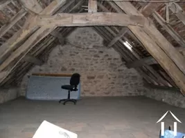 Character house for sale ozolles, burgundy, MC3243M Image - 9