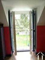 all windows and doors with double glas