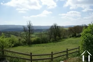 Open views across the Ouche Valley