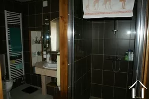 Quality shower room
