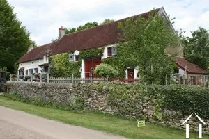 Farmhouse for sale arbourse, burgundy, JN3771C Image - 2