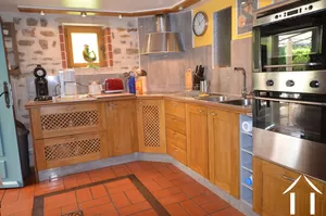 Kitchen with access to the garden