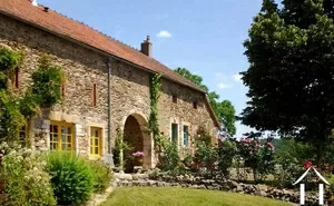 House with guest house for sale avree, burgundy, KM4161M Image - 2