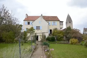 Grand town house for sale chamilly, burgundy, SM4040V Image - 11