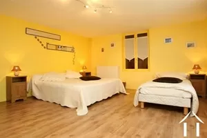 Guest bedroom