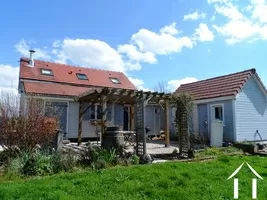 House with guest house for sale villegaudin, burgundy, AH4142B Image - 1