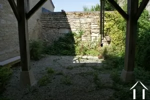 Enclosed garden