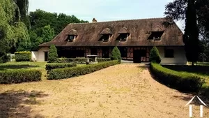 Equestrian farm for sale st usuge, burgundy, AH4518B Image - 1