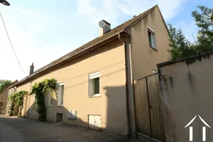 House in Beaune