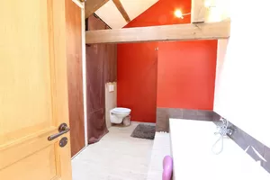 Upstairs bathroom