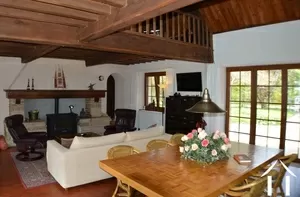 House for sale chiddes, burgundy, RP4973M Image - 12
