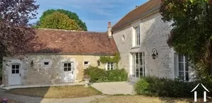 Character house for sale taingy, burgundy, LB5034N Image - 1