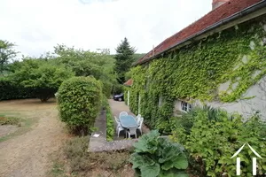 Character house for sale nannay, burgundy, LB5064N Image - 5