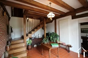 Character house for sale nannay, burgundy, LB5064N Image - 17