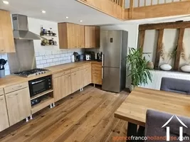 House for sale chalus, auvergne, Li1010 Image - 16
