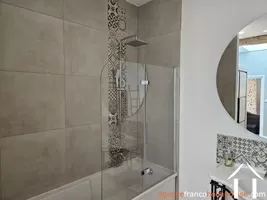 House for sale chalus, auvergne, Li1010 Image - 38