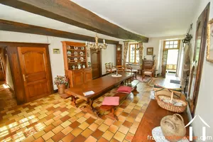 Grand town house for sale la croisille sur briance, limousin, Li893 Image - 16