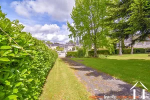 Grand town house for sale la croisille sur briance, limousin, Li893 Image - 45